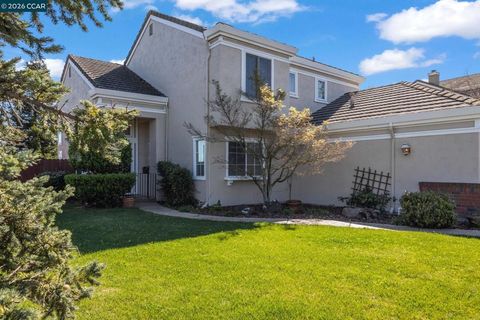 Tiny photo for 154 154 Panorama Dr Dr, Benicia, CA 94510 (MLS # 41126307)