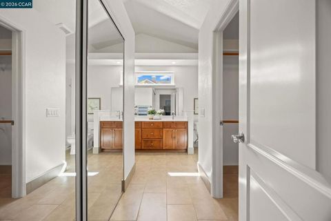 Tiny photo for 154 154 Panorama Dr Dr, Benicia, CA 94510 (MLS # 41126307)