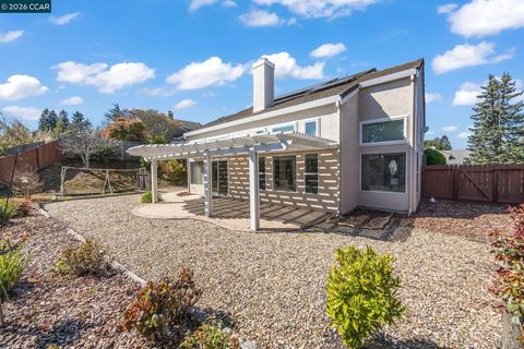 Tiny photo for 154 154 Panorama Dr Dr, Benicia, CA 94510 (MLS # 41126307)