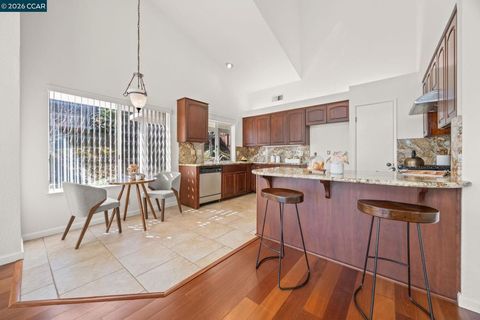 Tiny photo for 154 154 Panorama Dr Dr, Benicia, CA 94510 (MLS # 41126307)