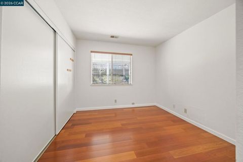 Tiny photo for 154 154 Panorama Dr Dr, Benicia, CA 94510 (MLS # 41126307)