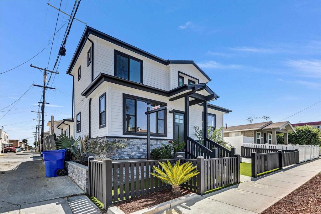 3569 Monroe Avenue