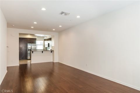 Tiny photo for 5441 Ocean #102, Hawthorne, CA 90250 (MLS # SB25199398)