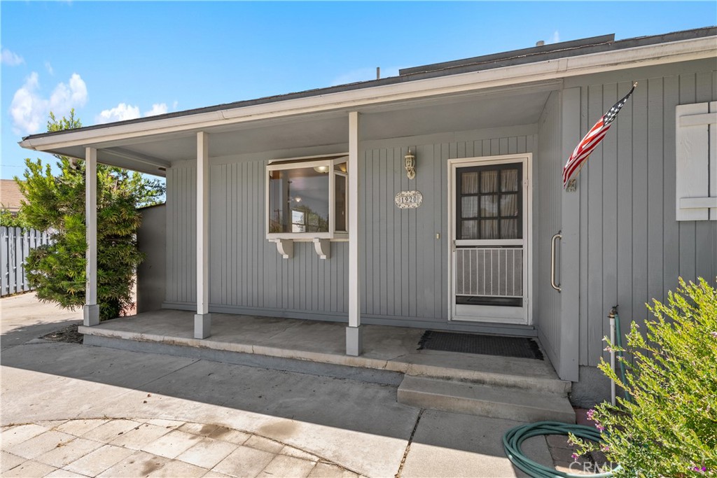 1920 Faust Avenue