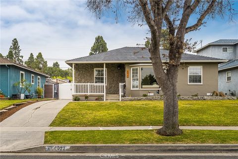 Photo of 6022 Sandwood St, Lakewood, CA 90713 (MLS # RS26100506)