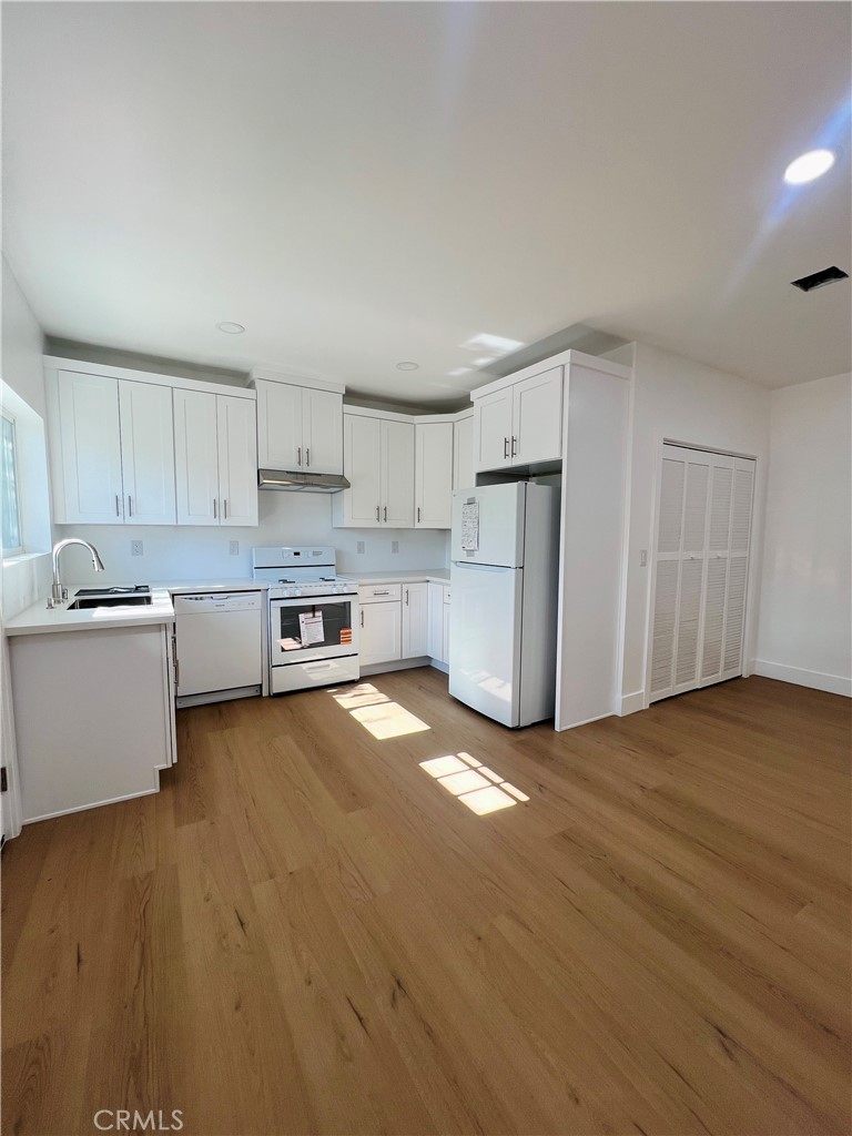 SOL VISTA - Residential Lease