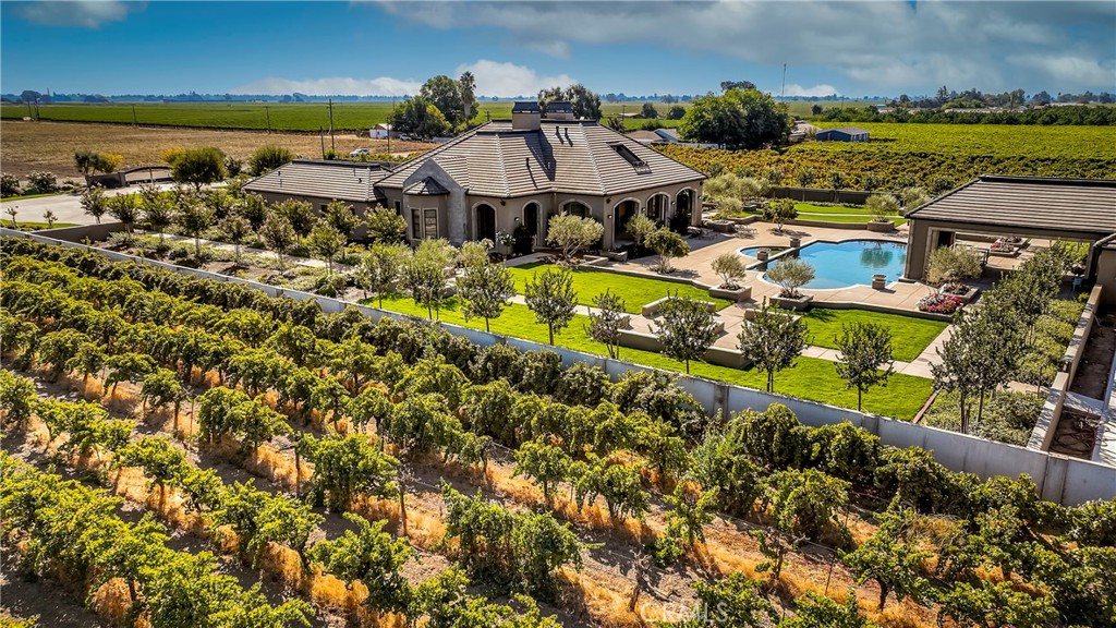 22215 N Devries Road