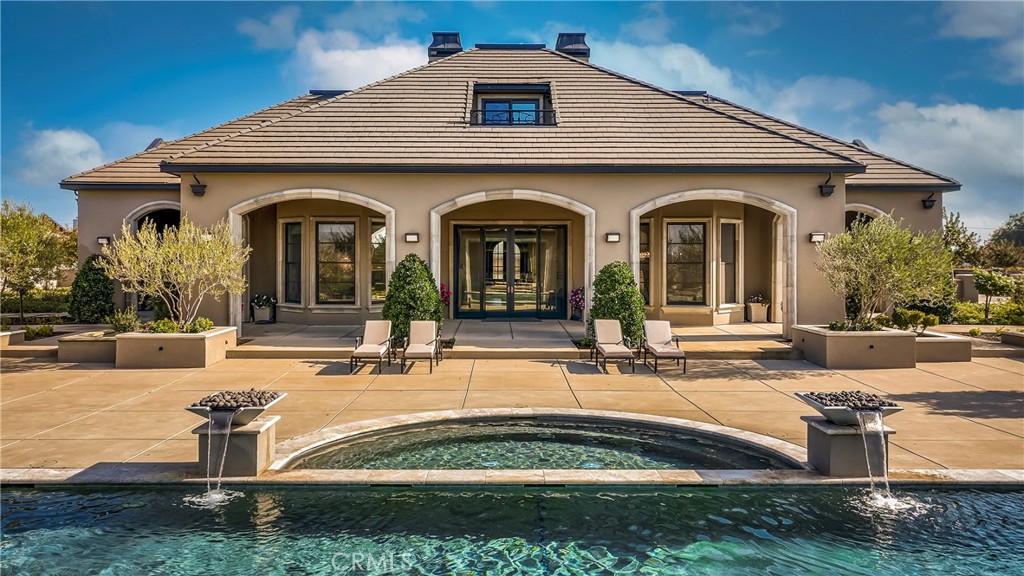 22215 N Devries Road