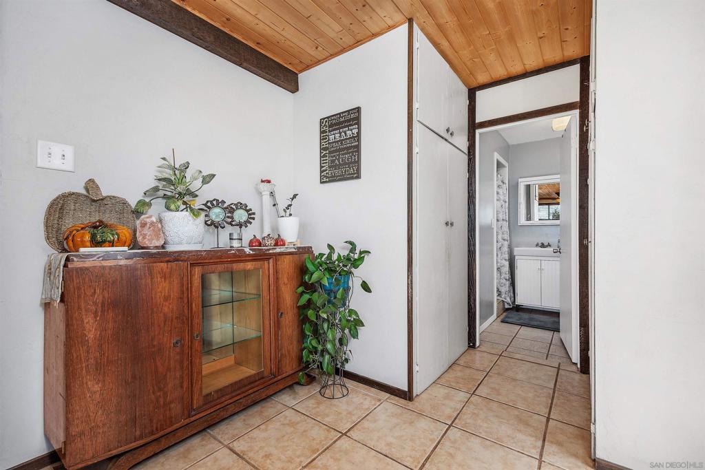 Valley Center - Residential