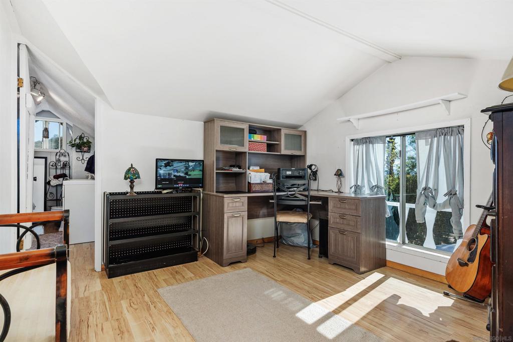 Valley Center - Residential