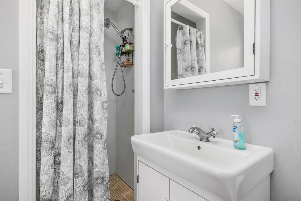 Valley Center - Residential