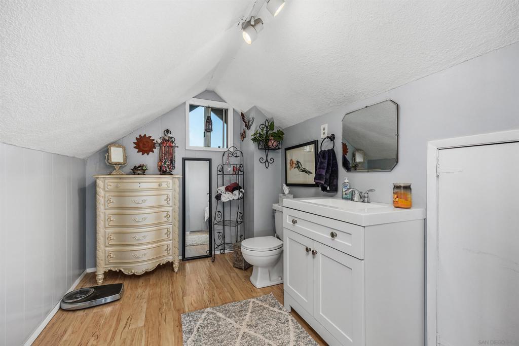 Valley Center - Residential