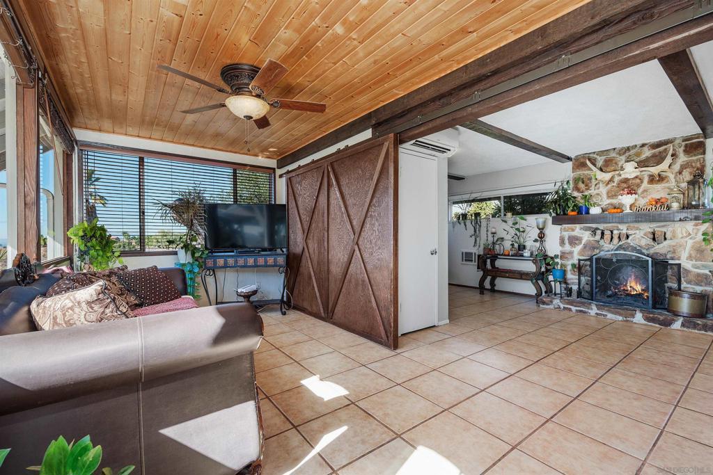 Valley Center - Residential