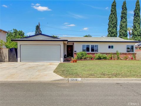 12691 Sweetbriar Drive Garden Grove CA 92840