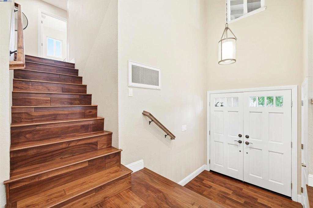 PARKMONT AREA - Residential