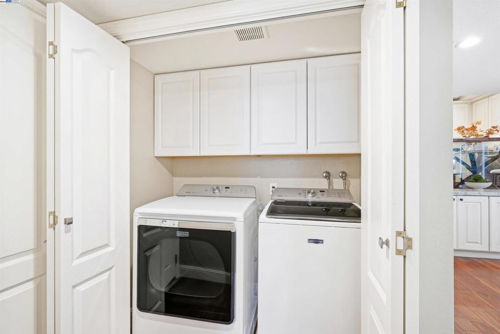 PARKMONT AREA - Residential