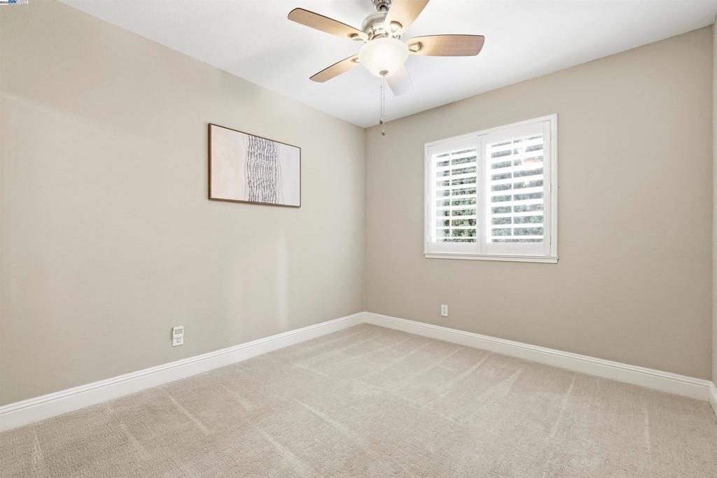 PARKMONT AREA - Residential