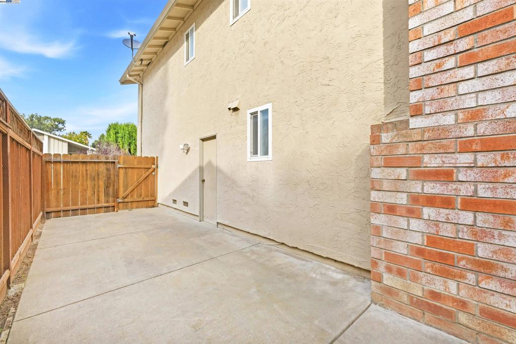 PARKMONT AREA - Residential