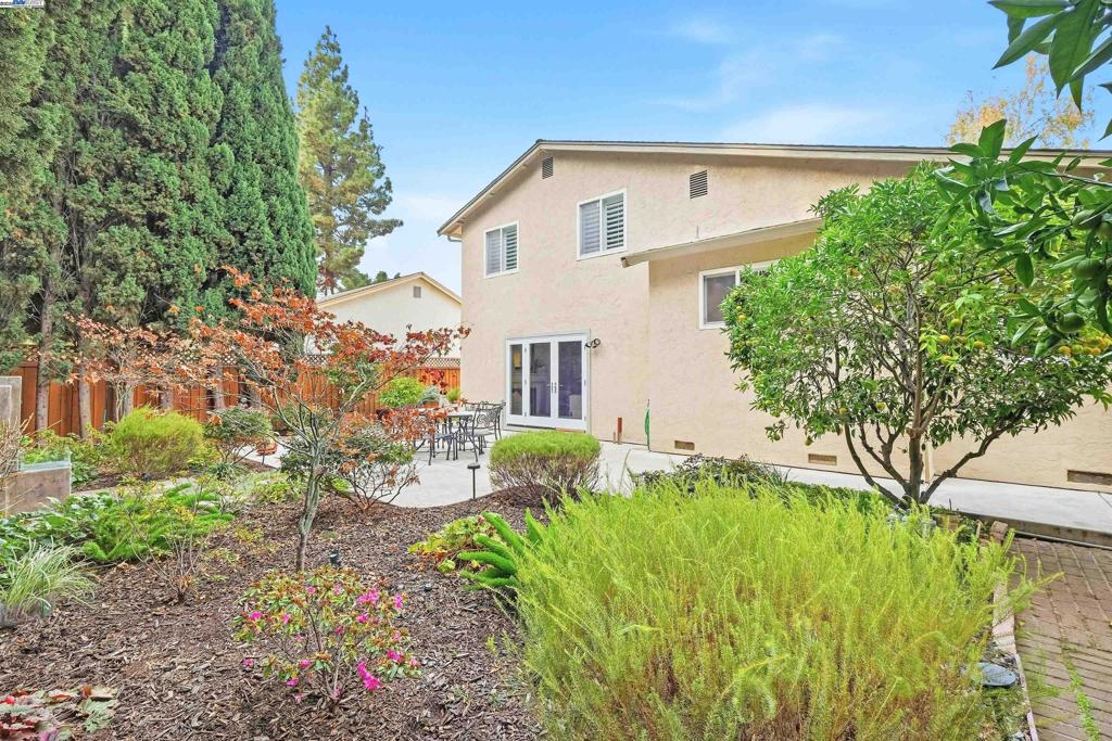 PARKMONT AREA - Residential