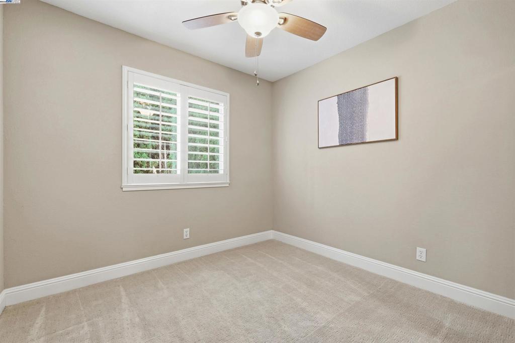 PARKMONT AREA - Residential