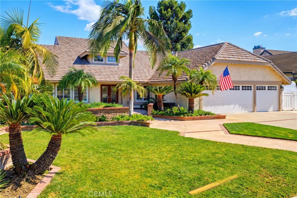 5142 Paseo Rico