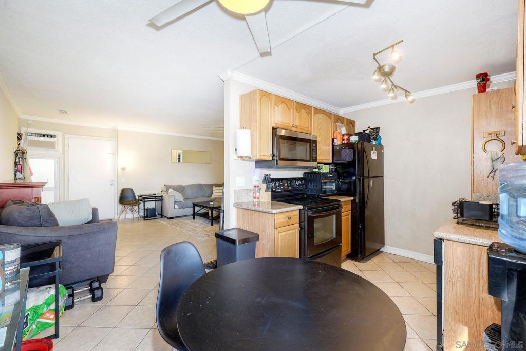 Lakeside - Residential