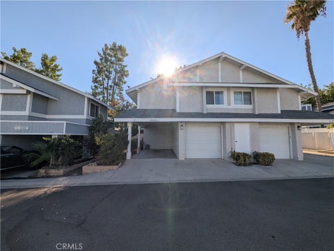 Photo of 25255 Avenida Dorena, Newhall, CA 91321 (MLS # OC26164191)