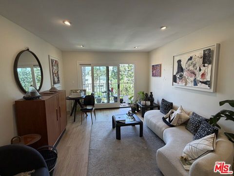 Photo of 3407 Huxley Street #39, Los Angeles, CA 90027 (MLS # 26848541)
