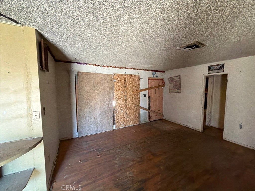 38633 Lemsford Avenue