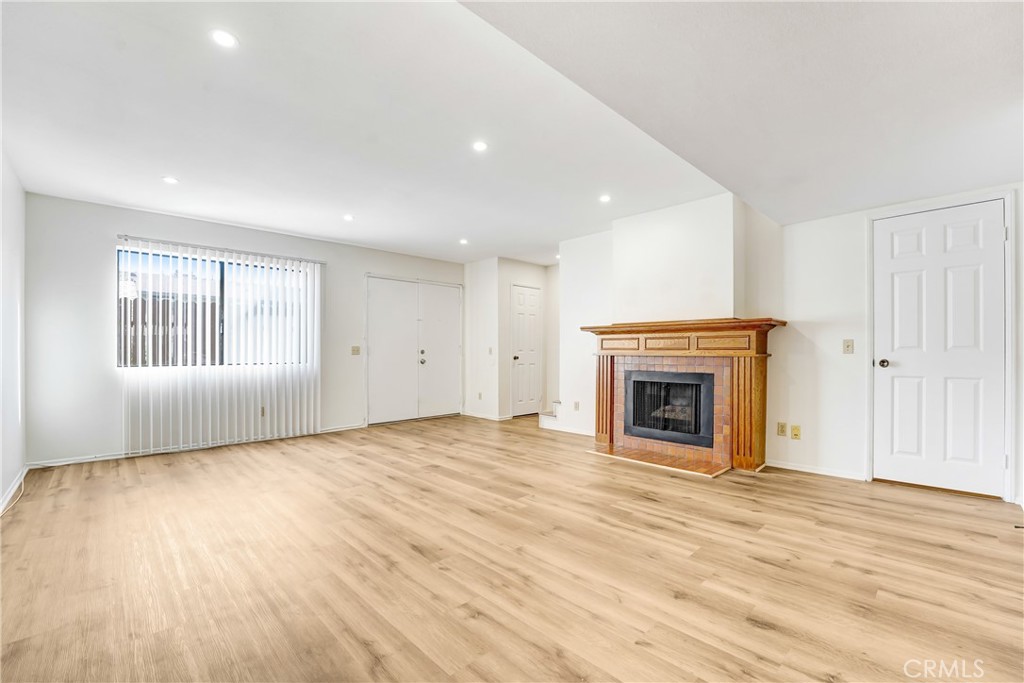 Not Applicable-105 - Residential Lease