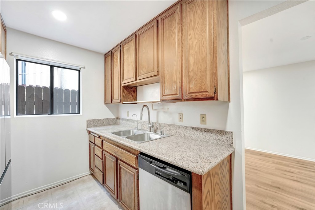 Not Applicable-105 - Residential Lease