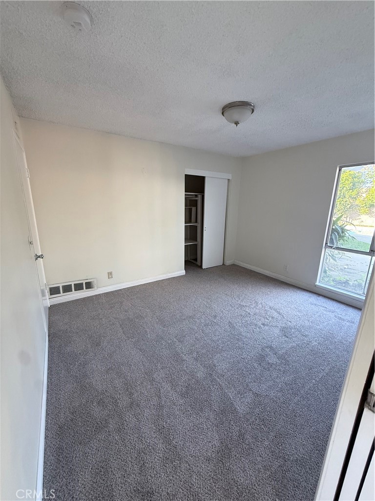 S.E 1/4 OF THE N.W 1/4 - Residential