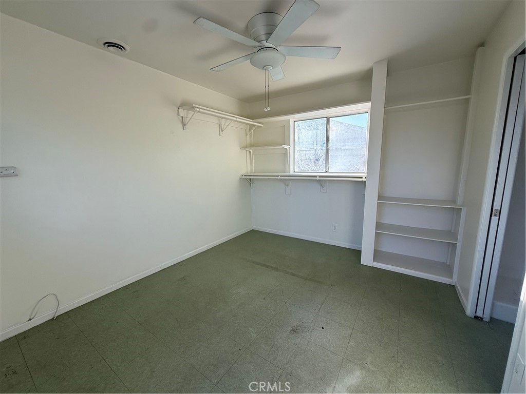 S.E 1/4 OF THE N.W 1/4 - Residential