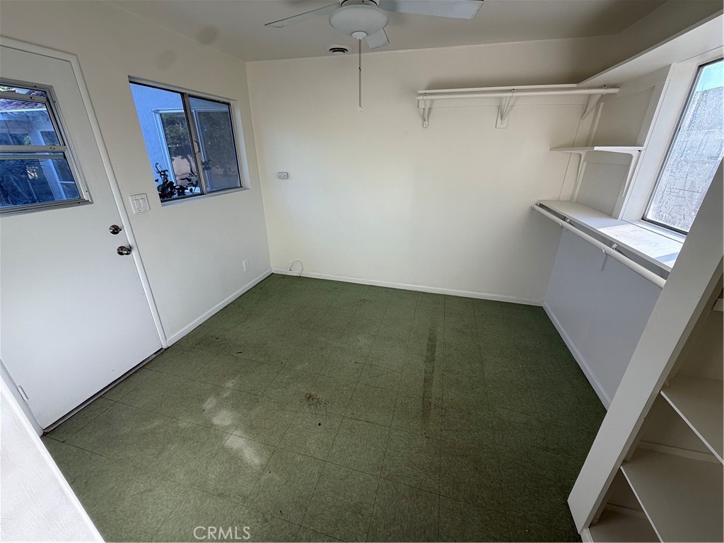 S.E 1/4 OF THE N.W 1/4 - Residential