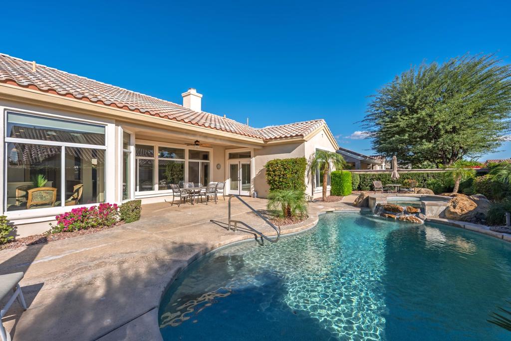 78613 Moonstone Lane