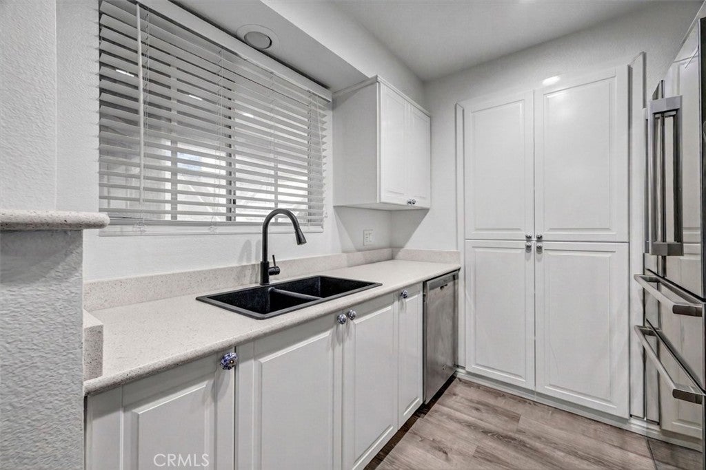 3500 S Greenville G16