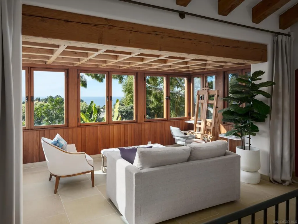 La Jolla, California 92037, United States, 5 Bedrooms Bedrooms, ,4 BathroomsBathrooms,Residential,Active,203472