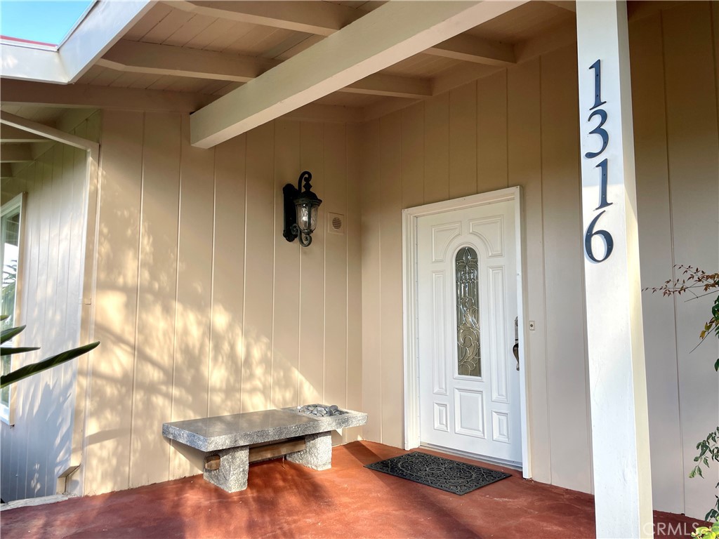 1316 Granvia Altamira