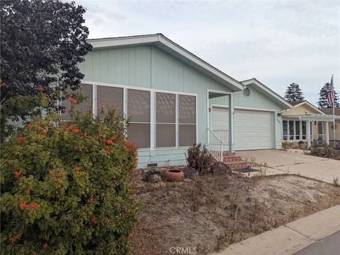 Photo of 3386 Greenacre Drive, Santa Maria, CA 93455 (MLS # SR25218928)