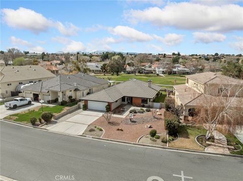 Photo of 12860 Greensboro Road, Victorville, CA 92395 (MLS # HD26047269)
