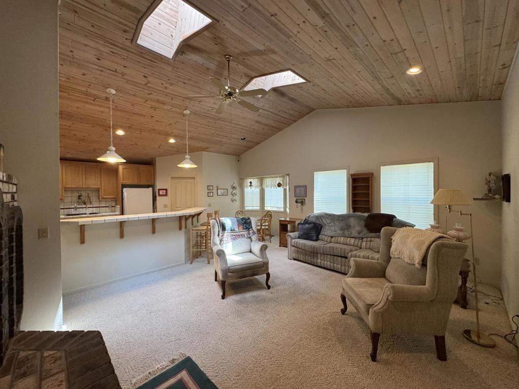 1388 Kenney Drive