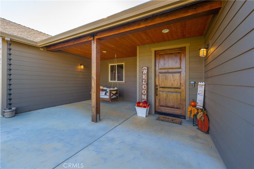 Photo of 638 Sunset Dr, Paradise, CA 95969 (MLS # PA25239390)