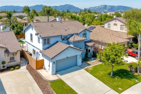 Tiny photo for 32839 Tiempo Circle, Temecula, CA 92592 (MLS # SB25154651)