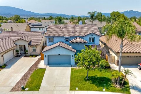 Tiny photo for 32839 Tiempo Circle, Temecula, CA 92592 (MLS # SB25154651)
