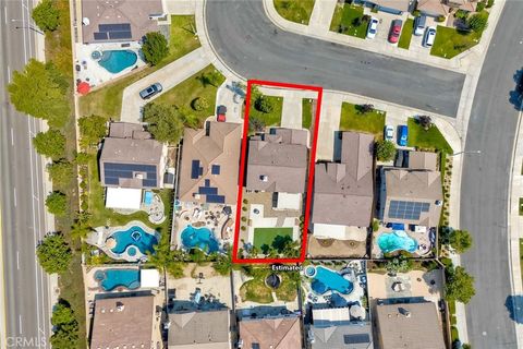 Tiny photo for 32839 Tiempo Circle, Temecula, CA 92592 (MLS # SB25154651)