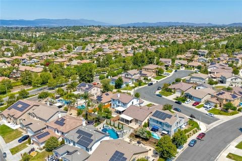 Tiny photo for 32839 Tiempo Circle, Temecula, CA 92592 (MLS # SB25154651)