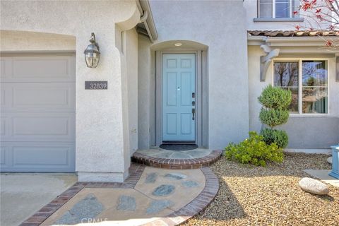 Tiny photo for 32839 Tiempo Circle, Temecula, CA 92592 (MLS # SB25154651)