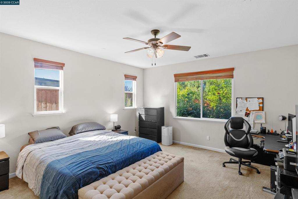 FAIRFIELD - Residential