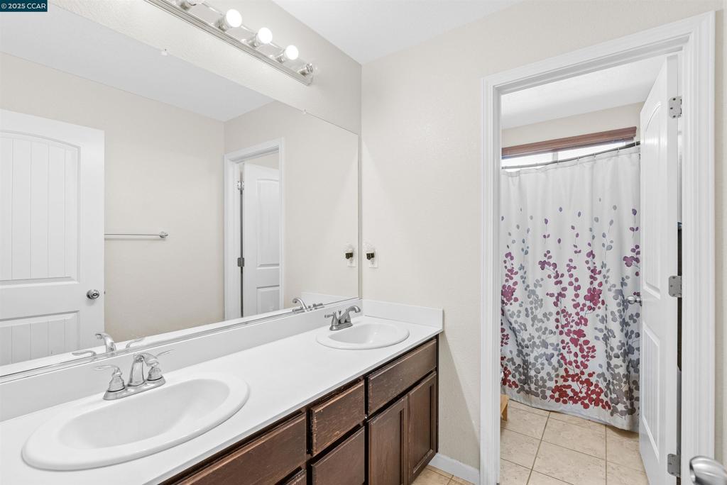 FAIRFIELD - Residential
