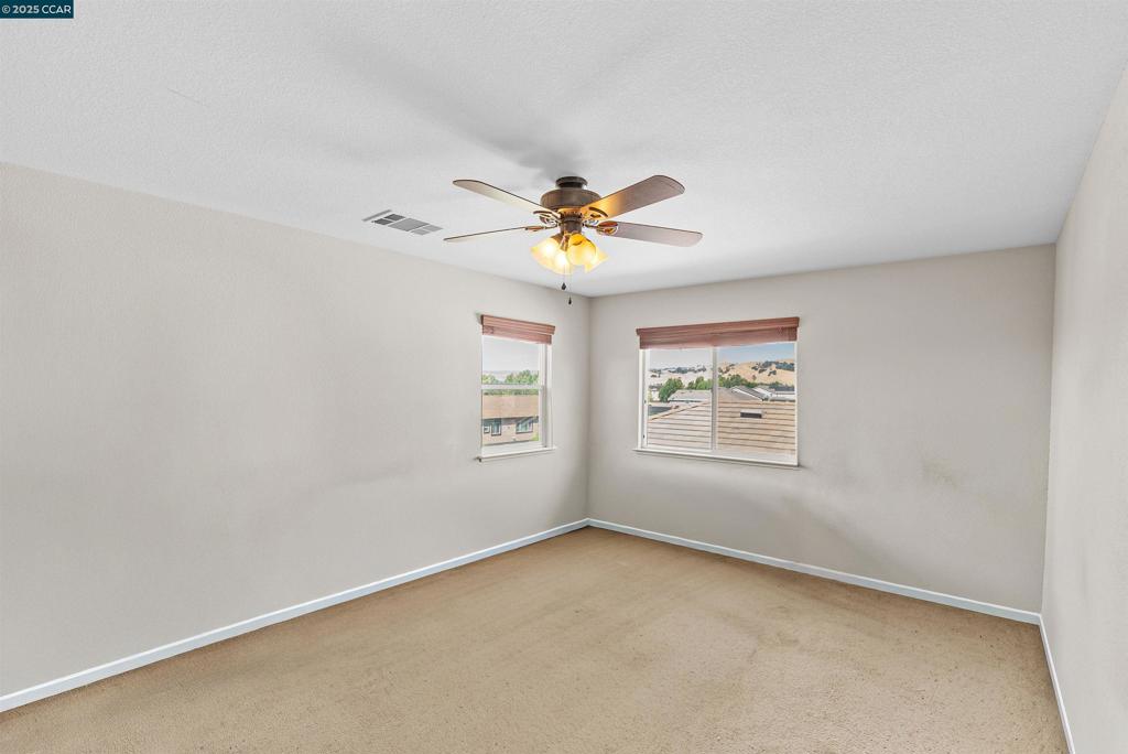 FAIRFIELD - Residential